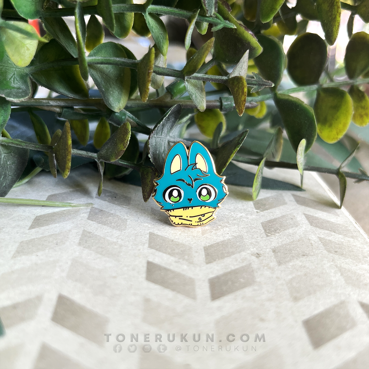 Mini Animals: Wave 1 & 2 ♦ Enamel Pin