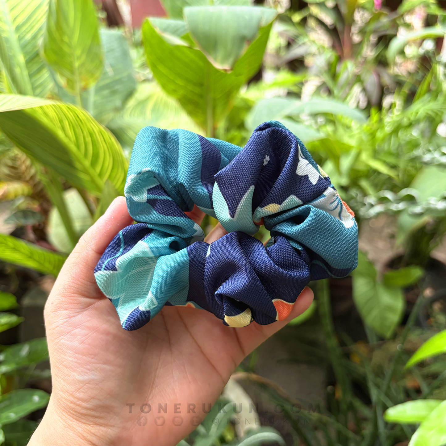 Genshin Impact: Kazuha ♦ Scrunchie